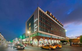 Hotel Fray Junipero Serra